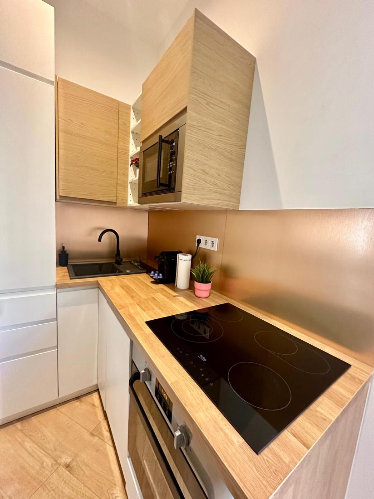 Home R474 #Freeparking Budapeszt Zewnętrze zdjęcie
